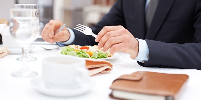 irs-offers-new-insights-on-deductibility-of-business-meals-and